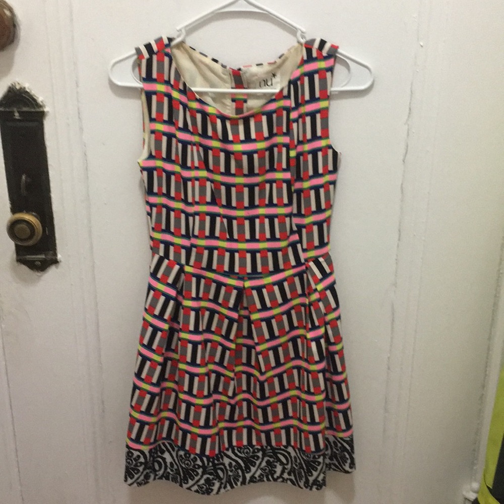 Multicolored dress, fit is great for work